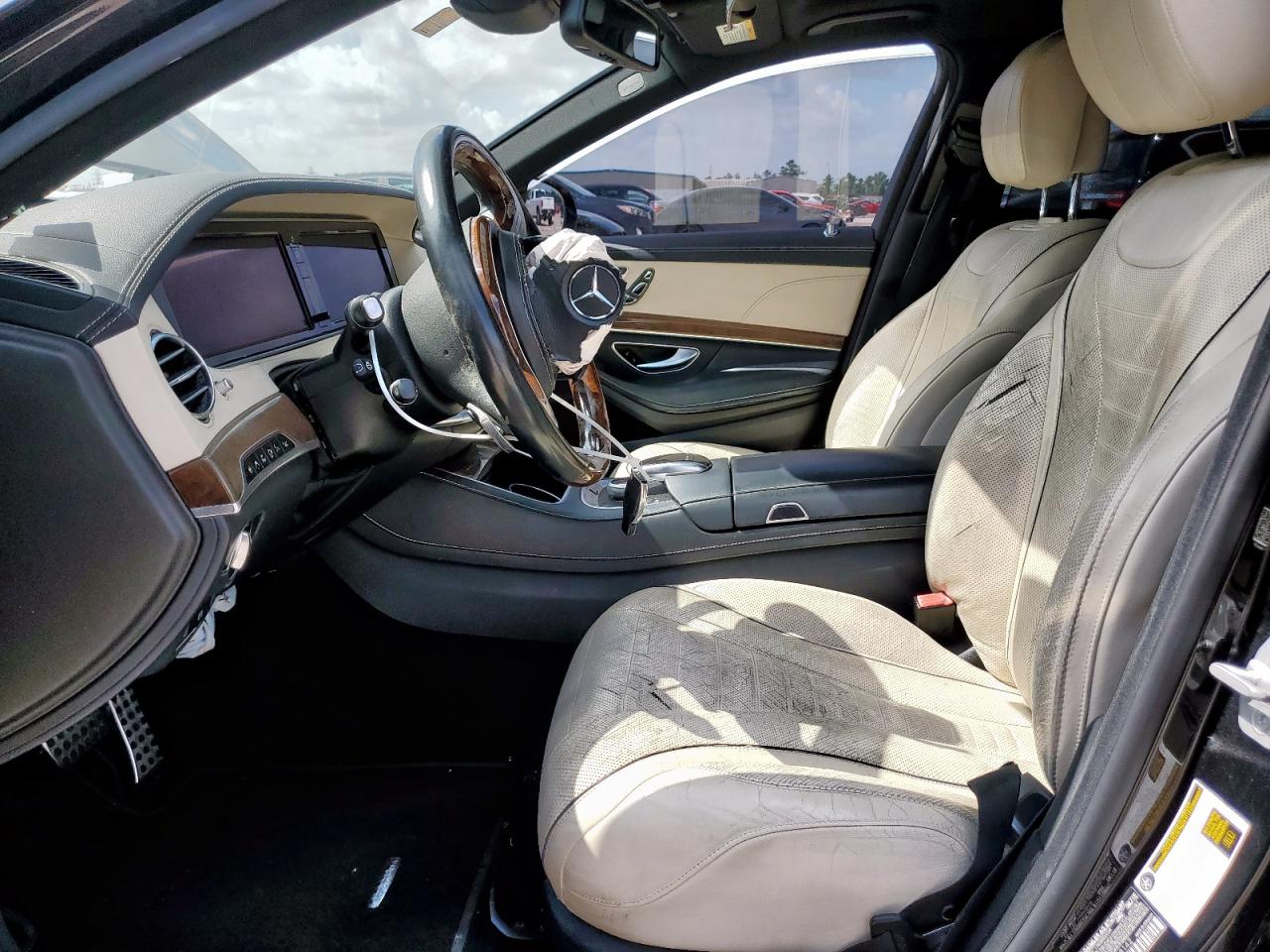 2016 Mercedes-Benz S 550 VIN: WDDUG8CB8GA218142 Lot: 61412715