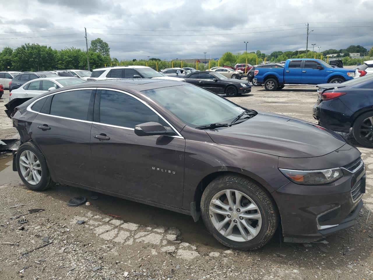 1G1ZE5ST5GF207044 CHEVROLET MALIBU 2016