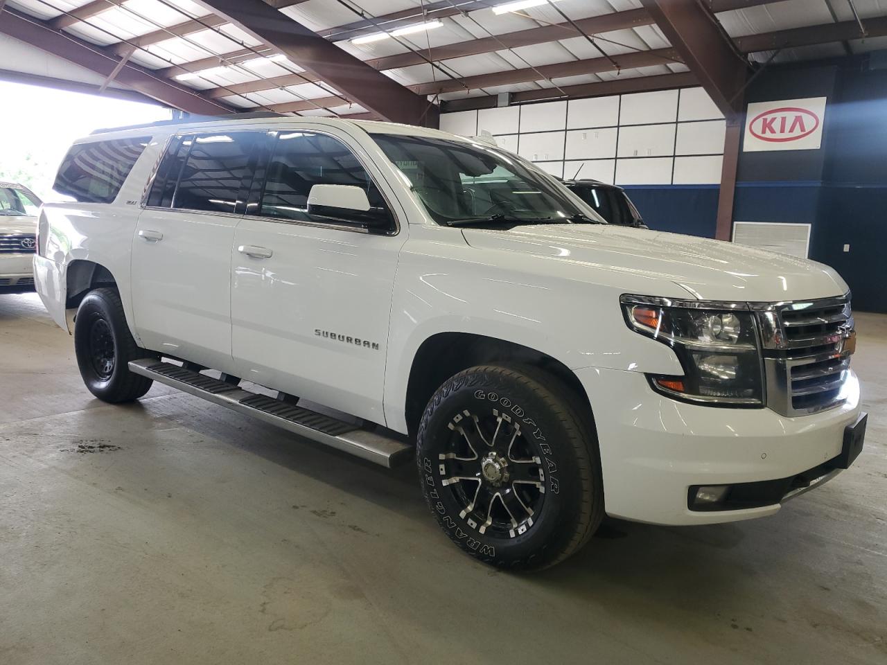 1GNSKHKC9GR160481 CHEVROLET SUBURBAN 2016