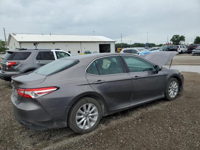  TOYOTA CAMRY 2018 Серый
