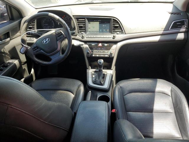  HYUNDAI ELANTRA 2017 Srebrny