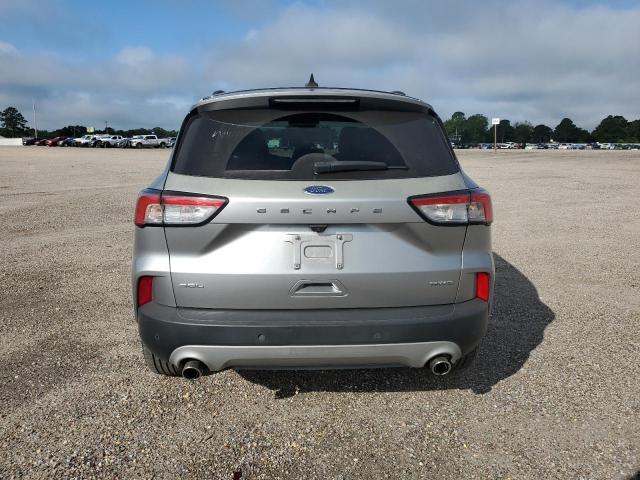  FORD ESCAPE 2021 Srebrny