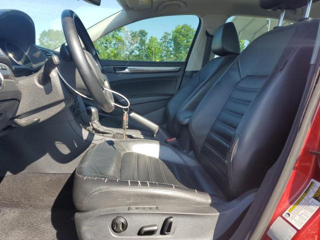  VOLKSWAGEN PASSAT 2016 Czerwony