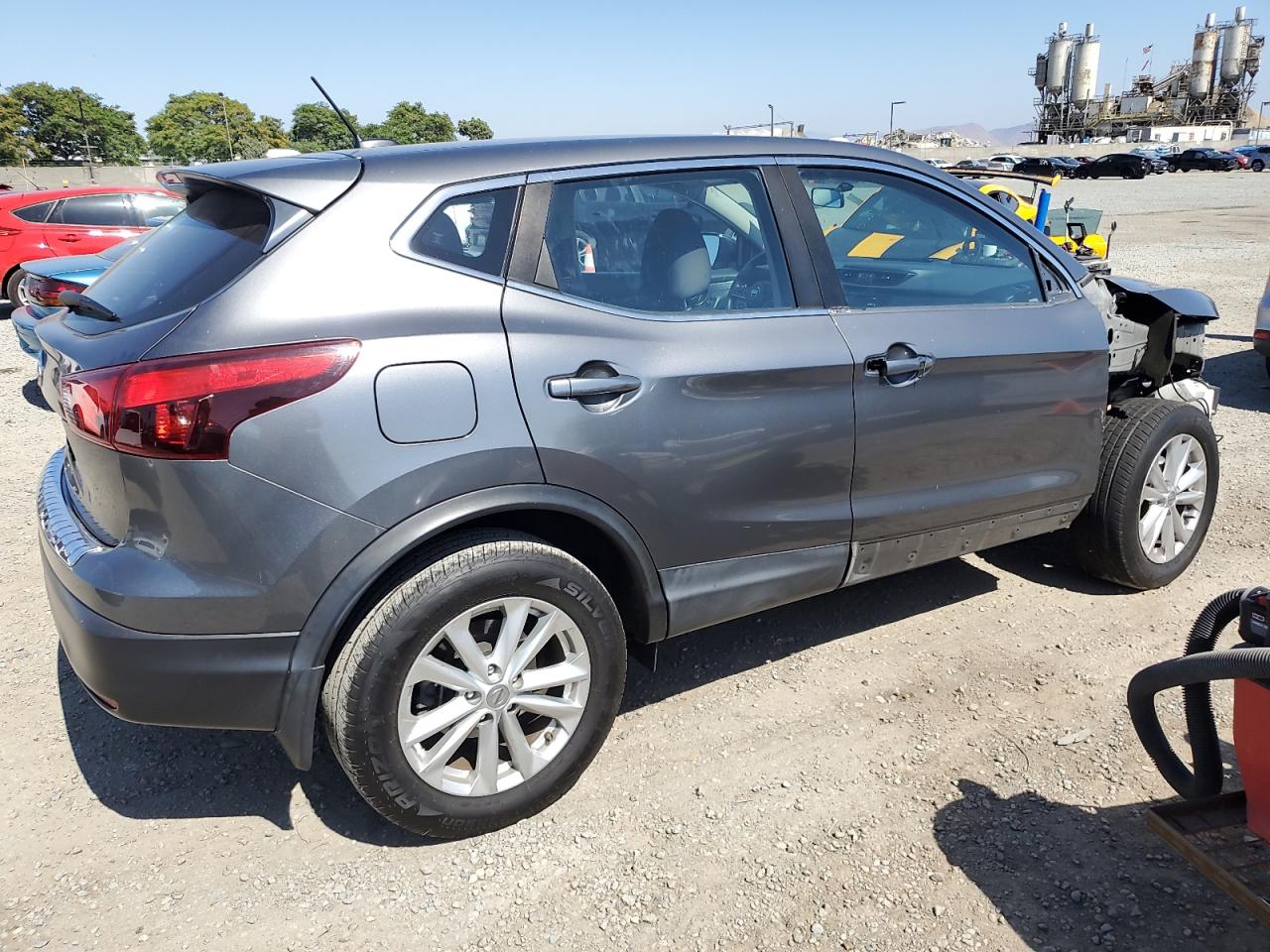JN1BJ1CP3HW017522 NISSAN ROGUE 2017