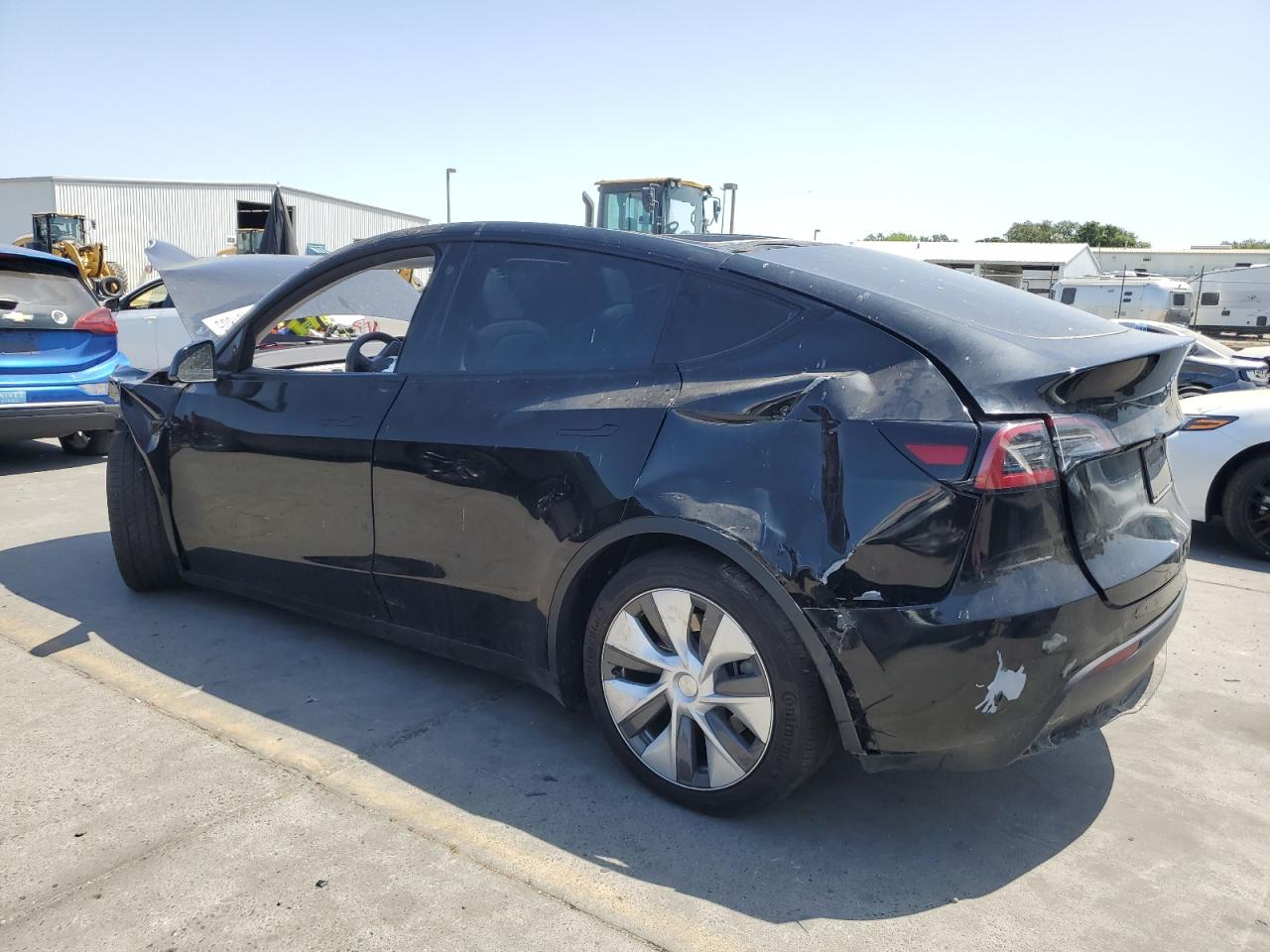7SAYGDEE2PA111557 TESLA MODEL Y 2023