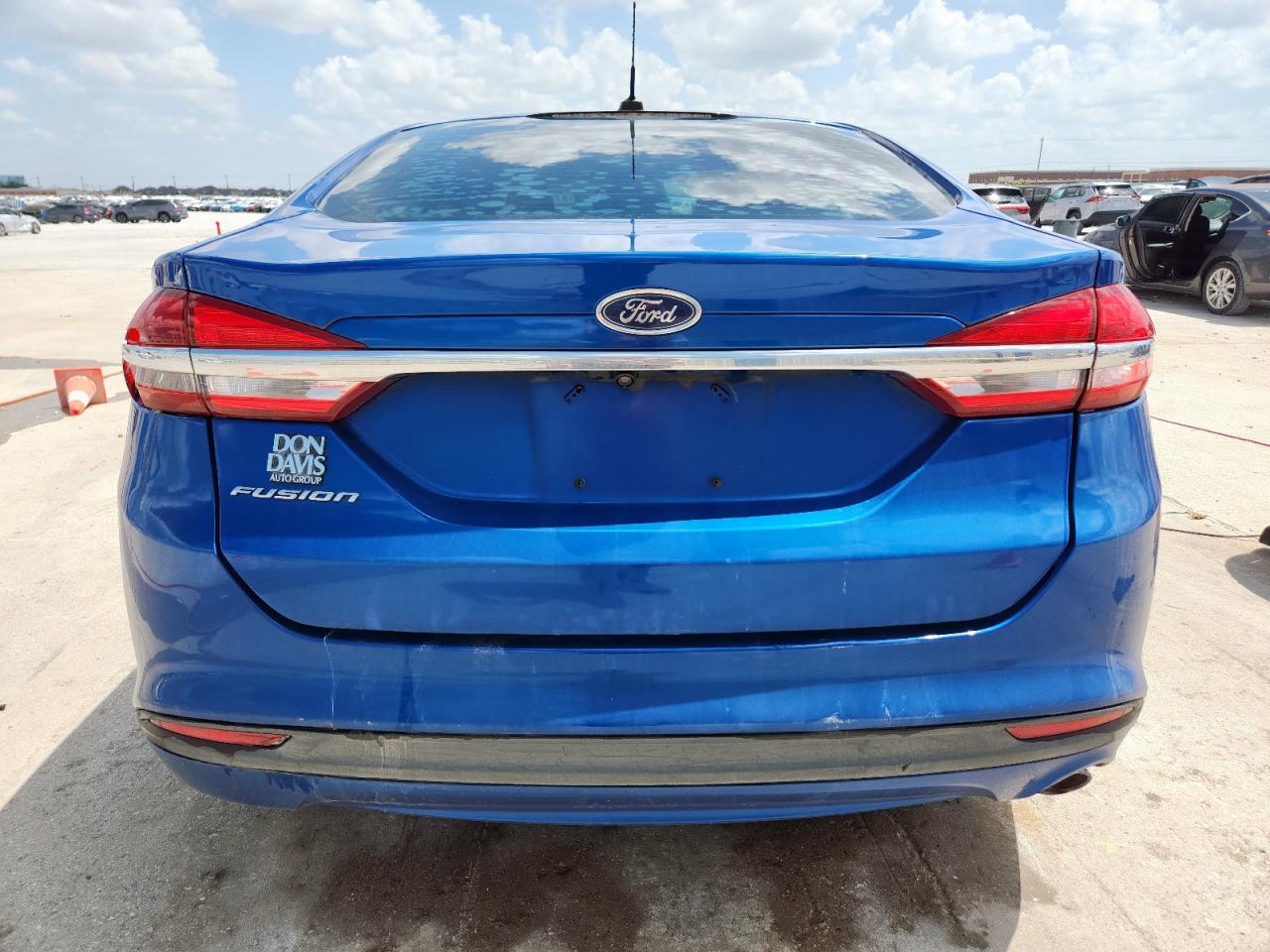 3FA6P0G74HR220963 FORD FUSION 2017