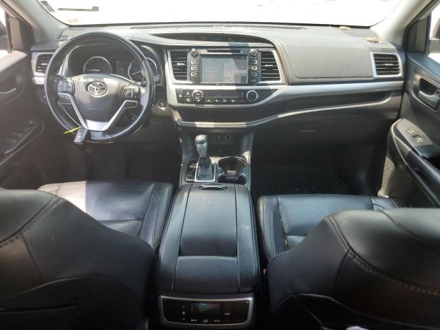 TOYOTA HIGHLANDER 2018 Srebrny