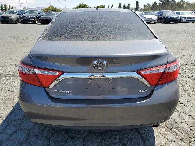 Sedans TOYOTA CAMRY 2015 Gray