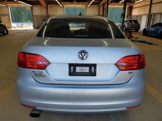  VOLKSWAGEN JETTA 2014 Сріблястий