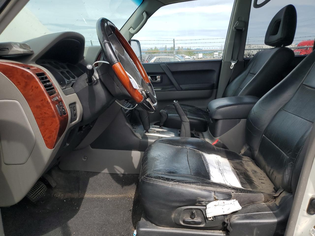 2004 Mitsubishi Montero Limited VIN: JA4MW51S94J004264 Lot: 62426345