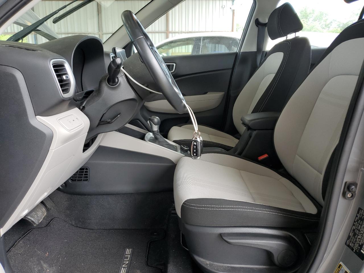 2021 Hyundai Venue Sel VIN: KMHRC8A38MU120824 Lot: 62193505
