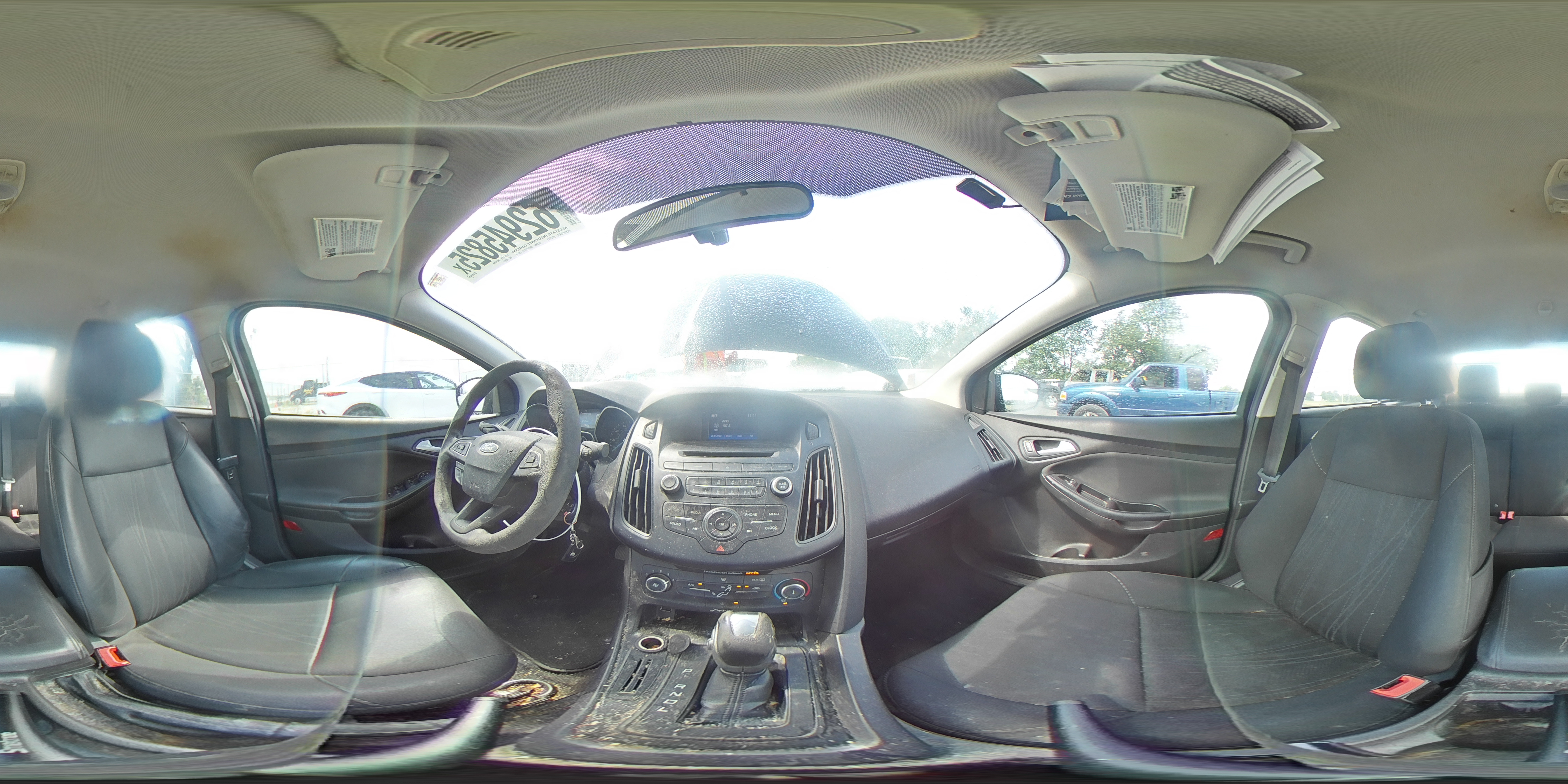 2016 Ford Focus Se VIN: 1FADP3F20GL243815 Lot: 62945825