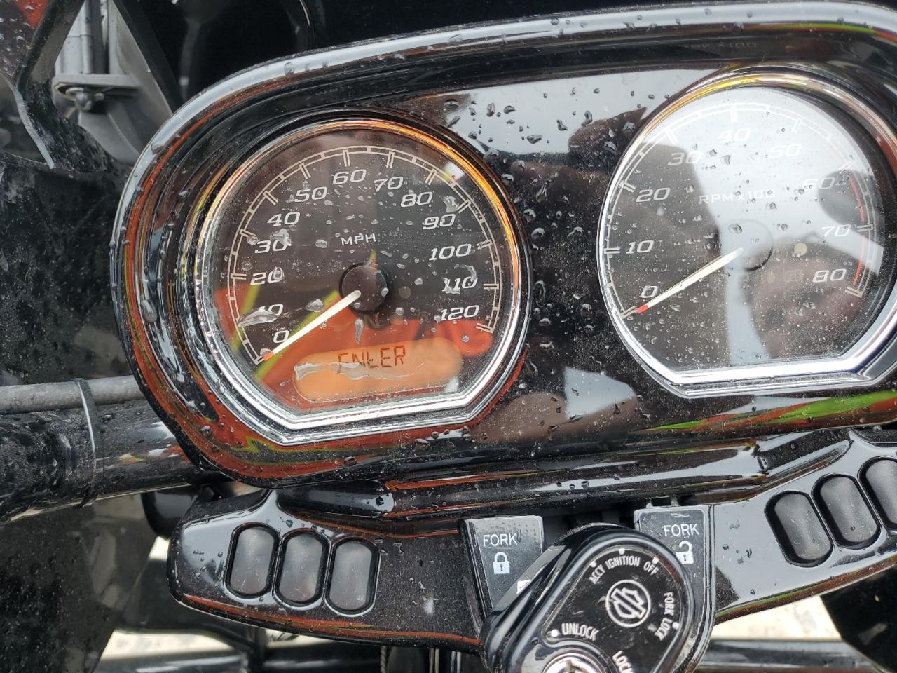 2018 Harley-Davidson Fltrxs Road Glide Special VIN: 1HD1KTC10JB667689 Lot: 62515335