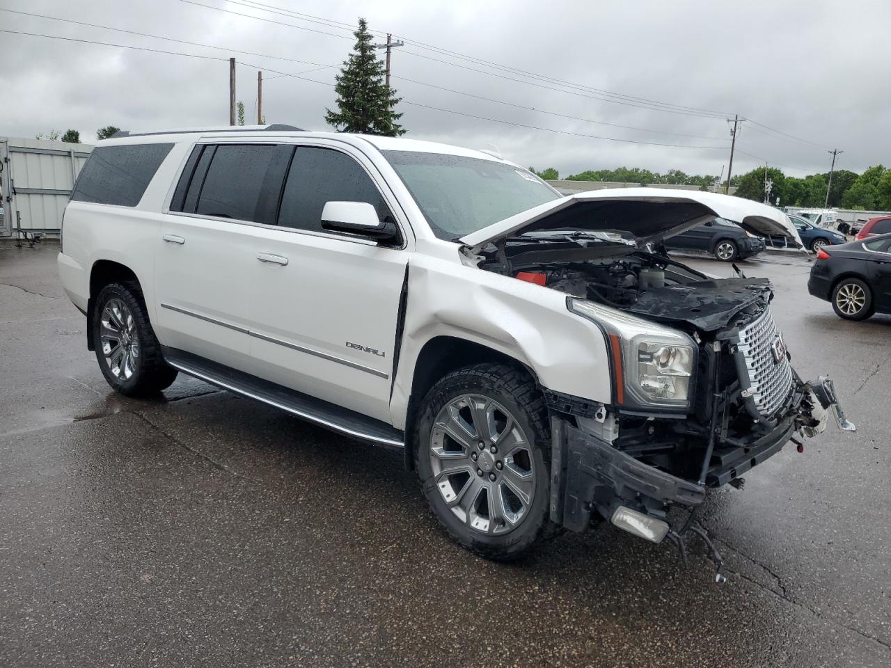 GMC YUKON 2016 VIN 1GKS2HKJ1GR281887 фото 4