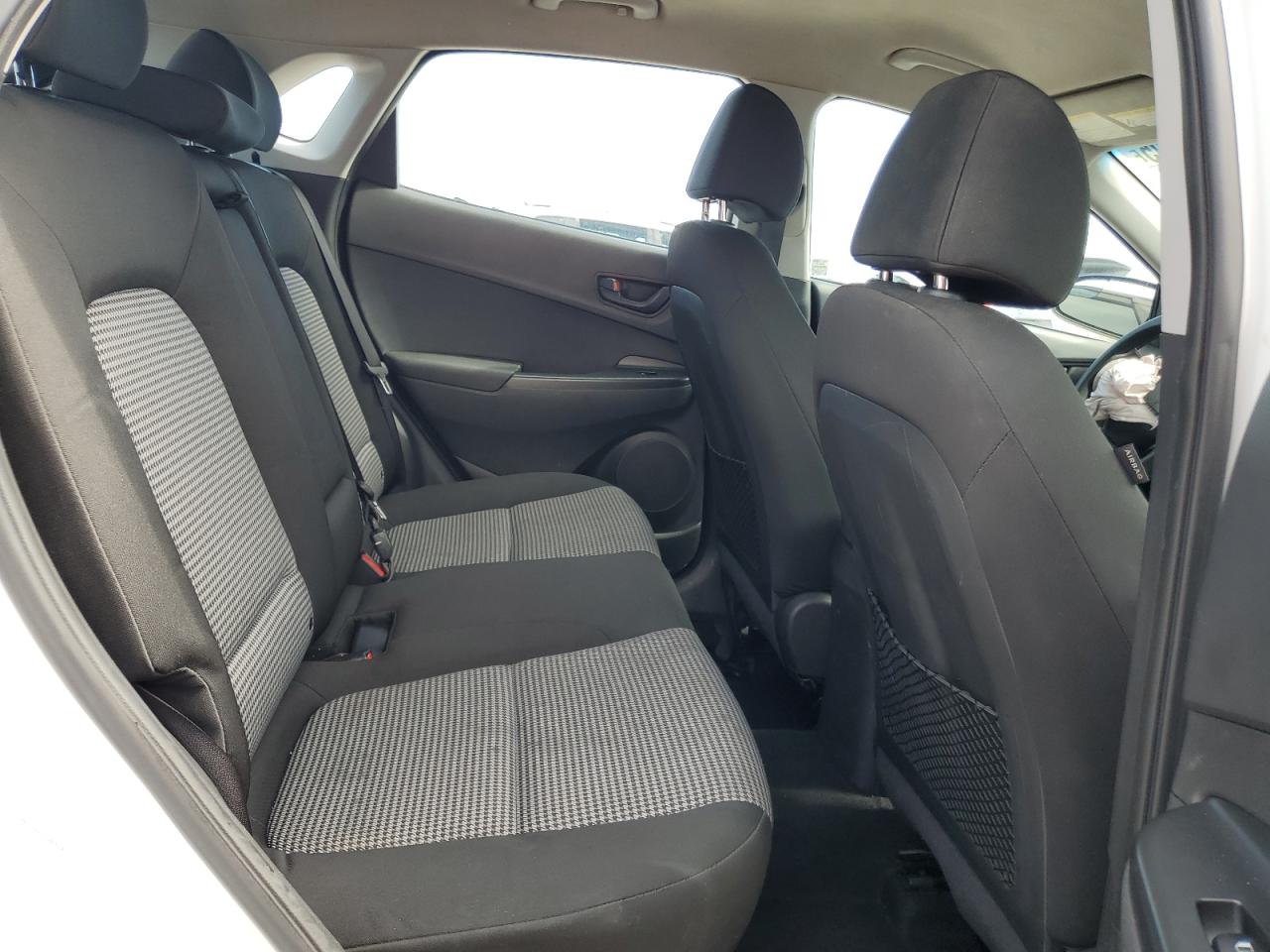2021 Hyundai Kona Se VIN: KM8K12AA2MU645963 Lot: 60807505