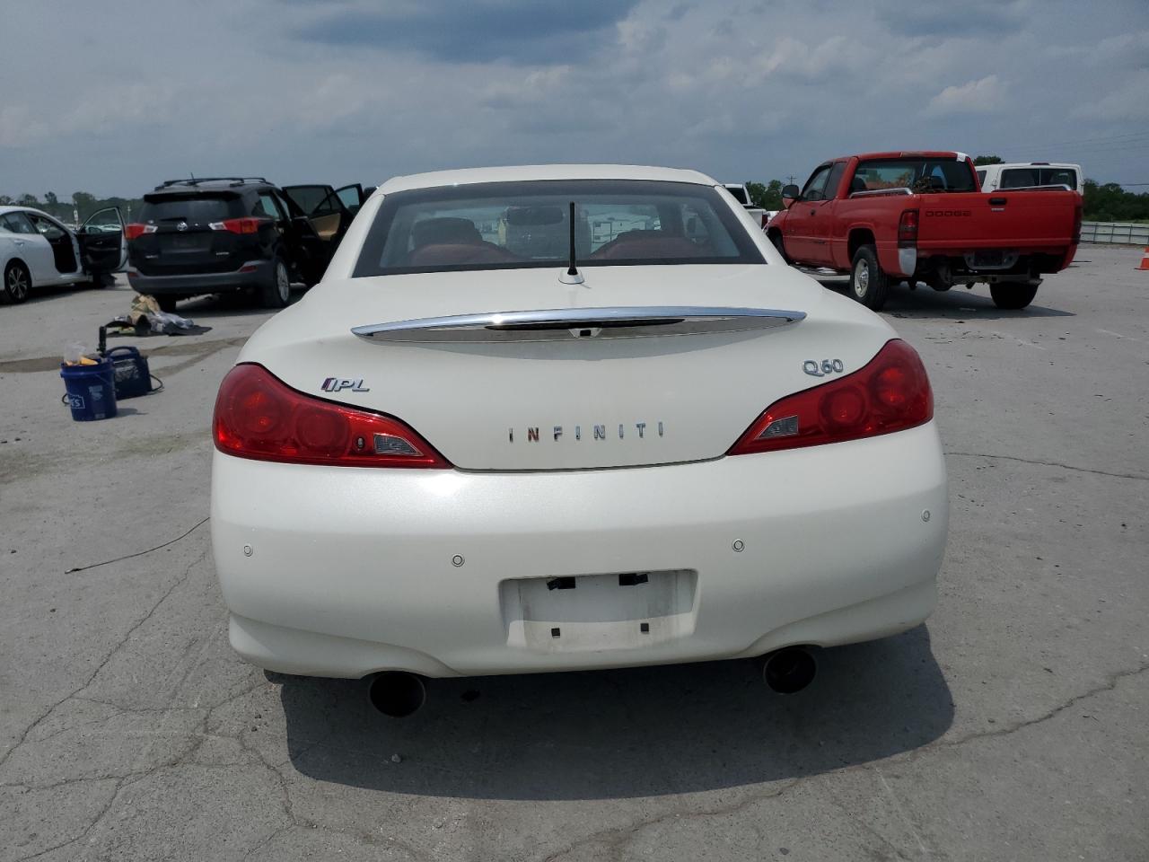 2015 Infiniti Q60 Base VIN: JN1CV6FE1FM810262 Lot: 59745585