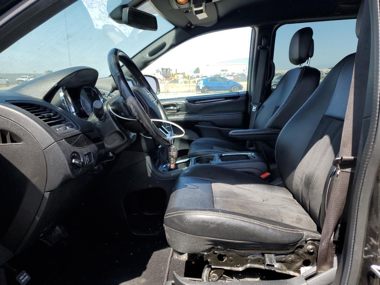 2019 Dodge Grand Caravan Sxt VIN: 2C4RDGCG9KR751815 Lot: 60068575