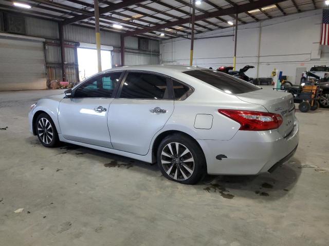  NISSAN ALTIMA 2017 Srebrny