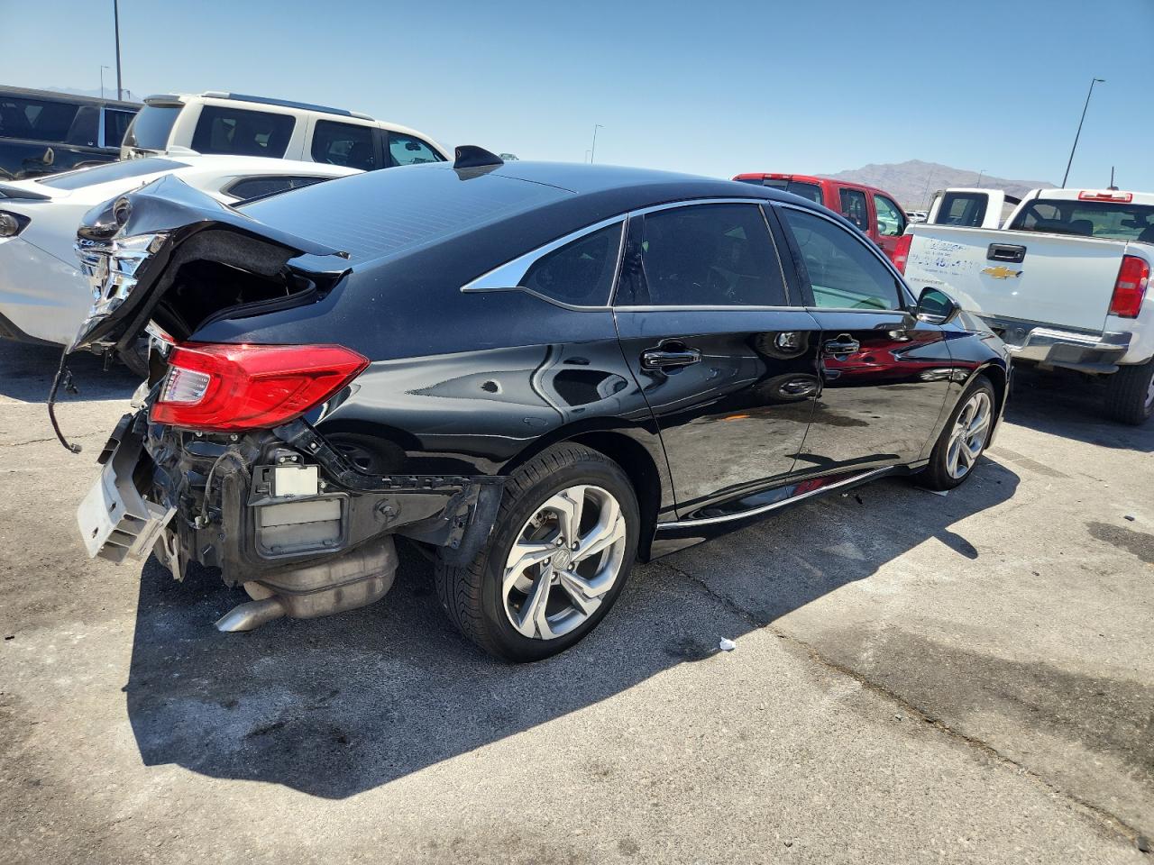 1HGCV1F47JA129316 HONDA ACCORD 2018