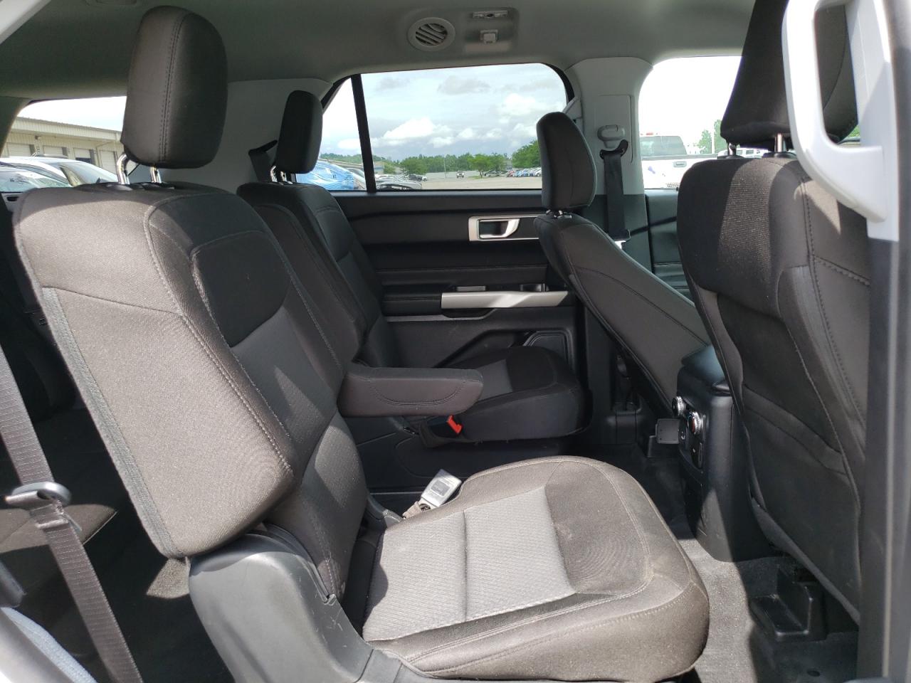 2022 Ford Explorer Xlt VIN: 1FMSK8DH6NGA60957 Lot: 61037155
