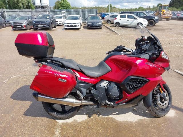 2014 TRIUMPH TROPHY SE
