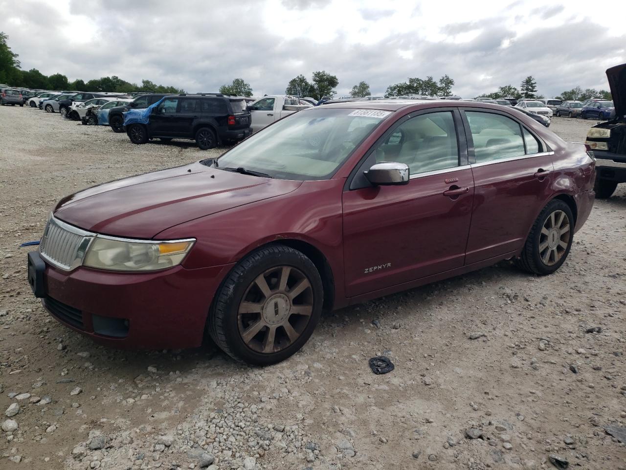2006 Lincoln Zephyr for Sale in West Warren, MA - Rear End