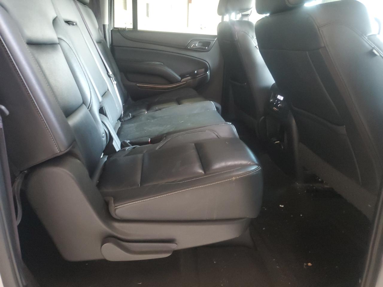 2016 Chevrolet Suburban K1500 Lt VIN: 1GNSKHKCXGR389428 Lot: 61562315