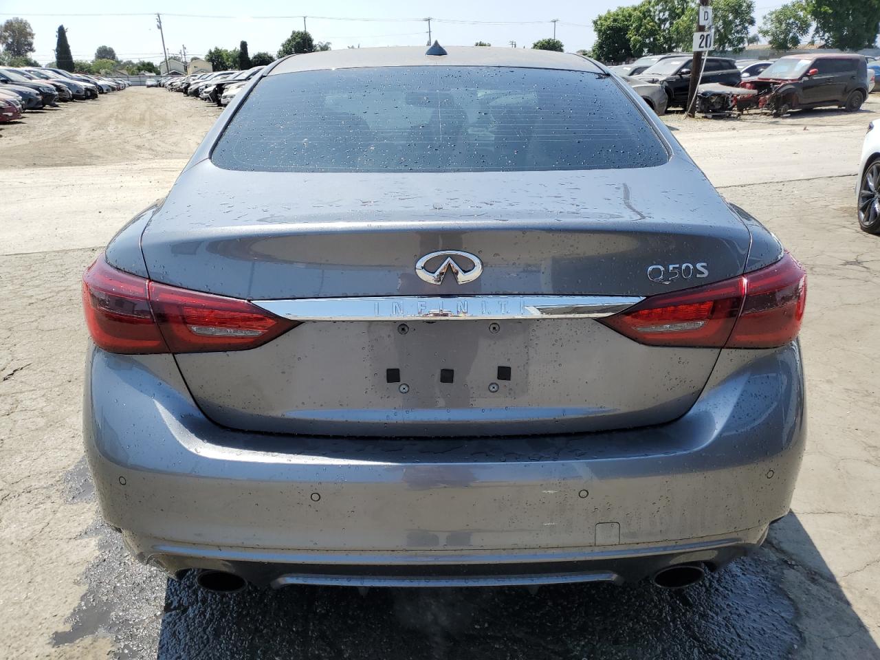 2018 Infiniti Q50 Luxe VIN: JN1EV7AP0JM358370 Lot: 61966045