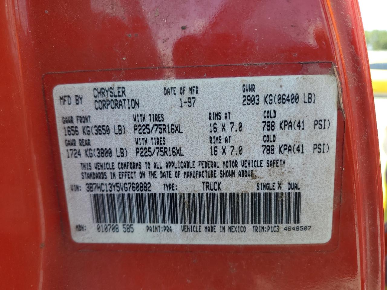 1997 Dodge Ram 1500 VIN: 3B7HC13Y5VG760882 Lot: 60505475