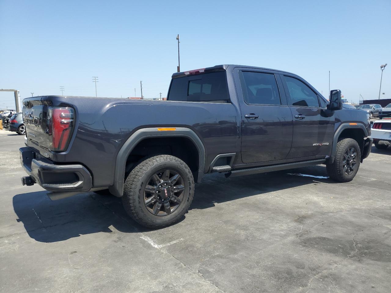 GMC SIERRA 2024 VIN 1GT49PE75RF396930 фото 3