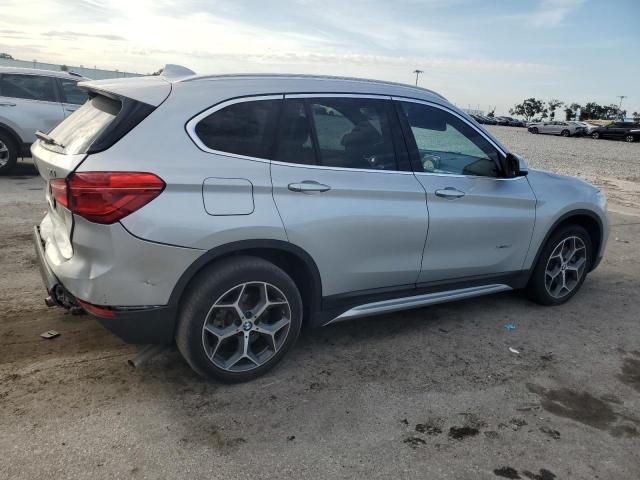  BMW X1 2018 Серебристый