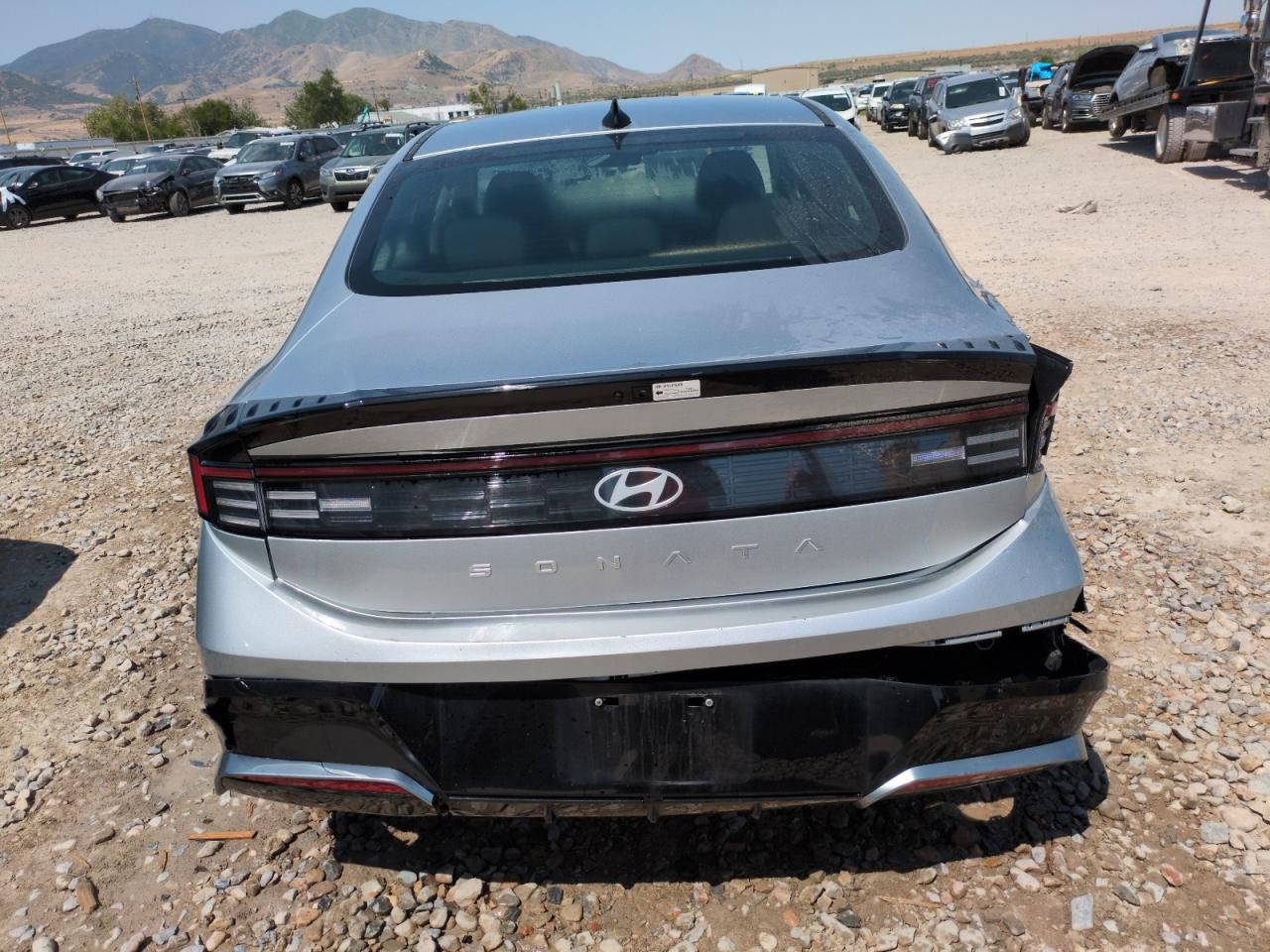 2025 Hyundai Sonata Sel VIN: KMHL64JA2SA457993 Lot: 62858105