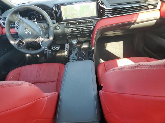  TOYOTA CAMRY 2025 Белы