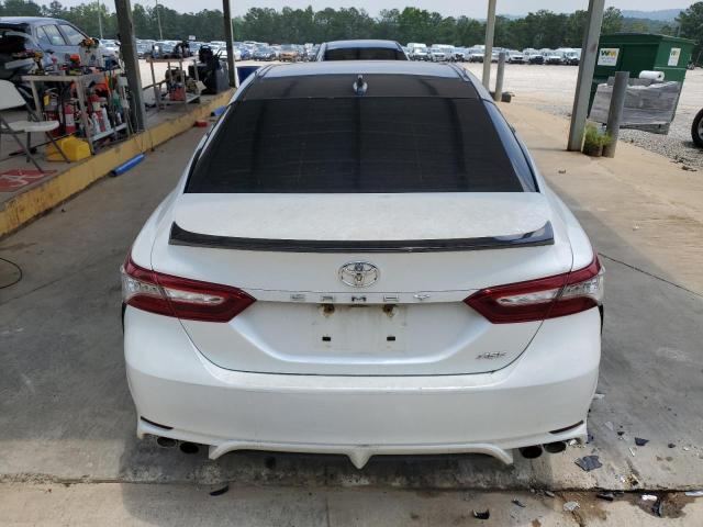  TOYOTA CAMRY 2019 Biały