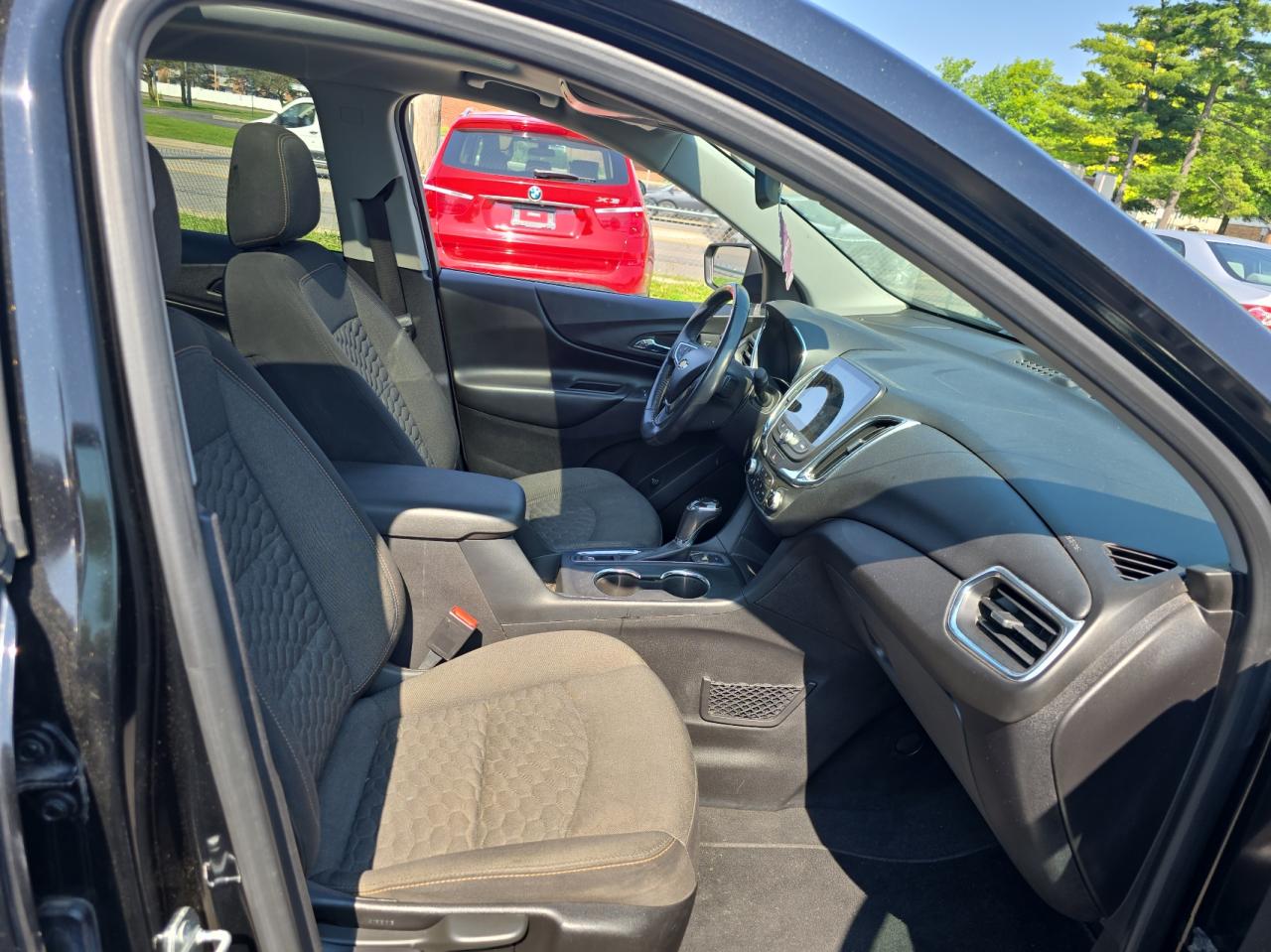 VIN: 2GNAXSEV1J6103315 2018 CHEVROLET EQUINOX