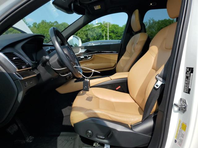  VOLVO XC90 2018 Белы