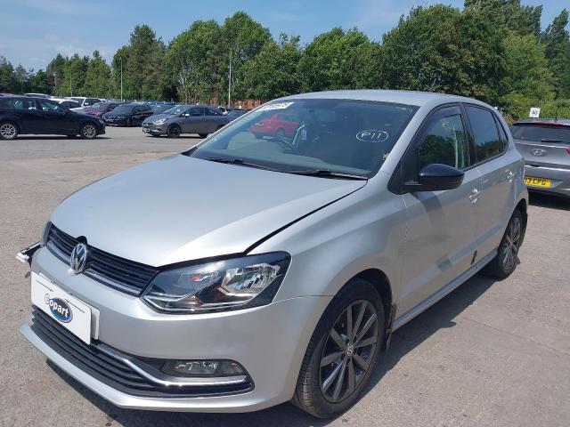 VOLKSWAGEN POLO SE DE 2015