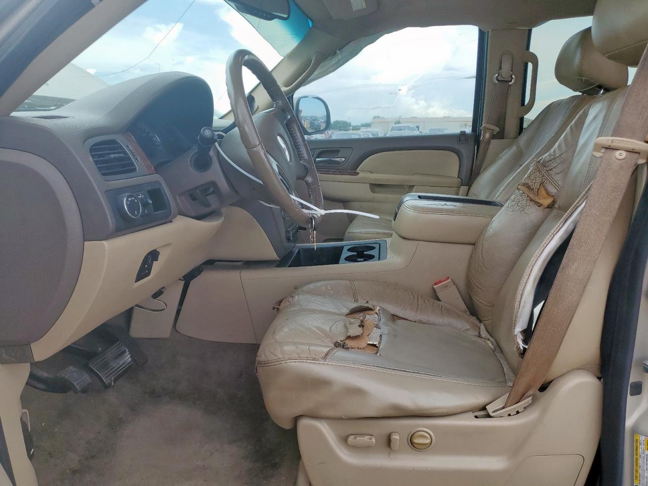 2010 GMC Yukon Xl C1500 Slt VIN: 1GKUCKE0XAR227856 Lot: 62875475