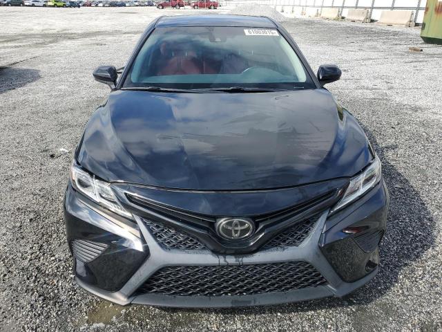  TOYOTA CAMRY 2018 Черный