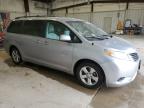 2013 Toyota Sienna Le na sprzedaż w Franklin, WI - Hail
