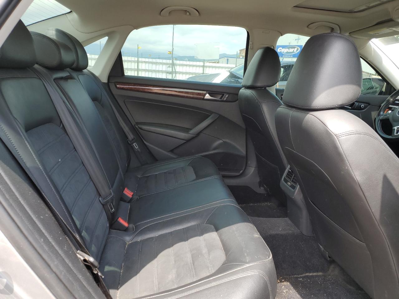 2013 Volkswagen Passat Sel VIN: 1VWCN7A39DC025514 Lot: 62966565