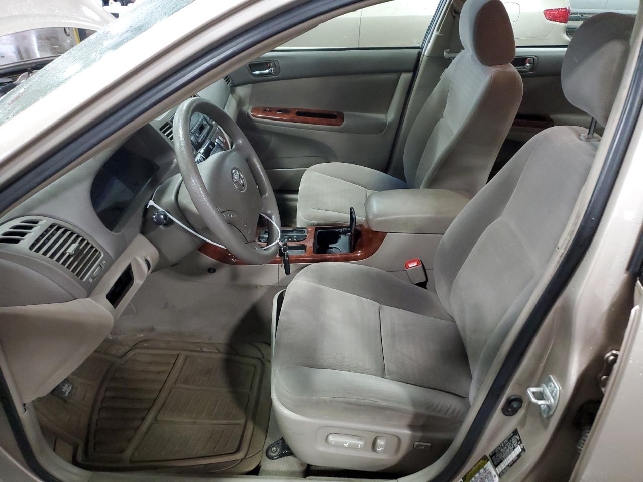 2005 Toyota Camry Le VIN: 4T1BE30K55U527654 Lot: 60246115