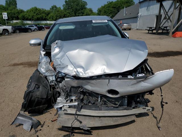  TOYOTA PRIUS 2018 Srebrny