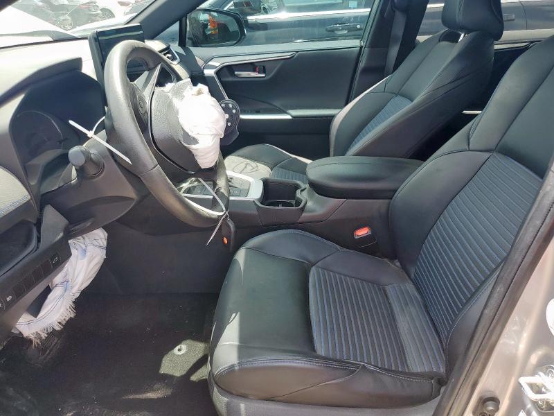 TOYOTA RAV4 2023 Silver