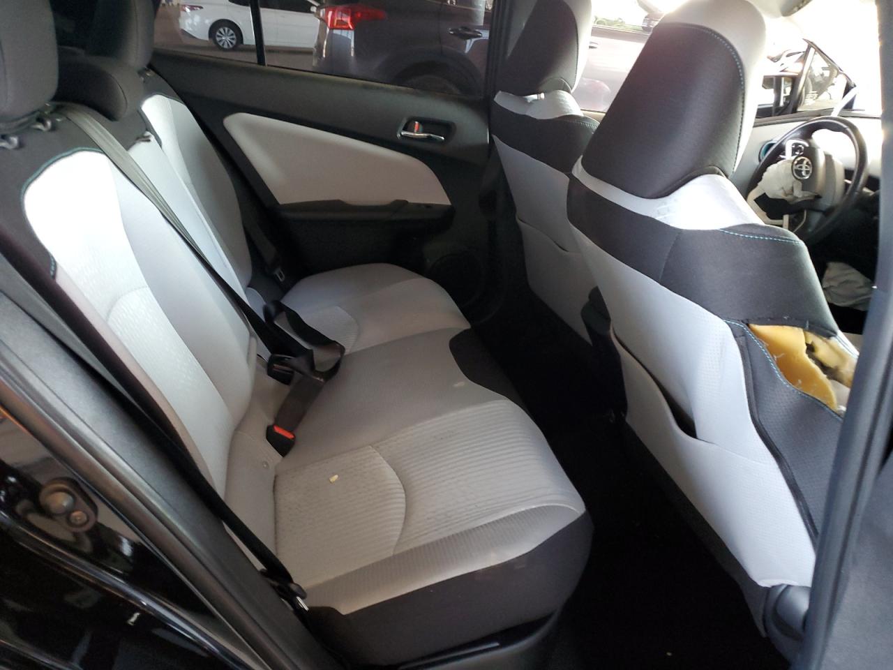 JTDKARFU2J3057272 TOYOTA PRIUS 2018