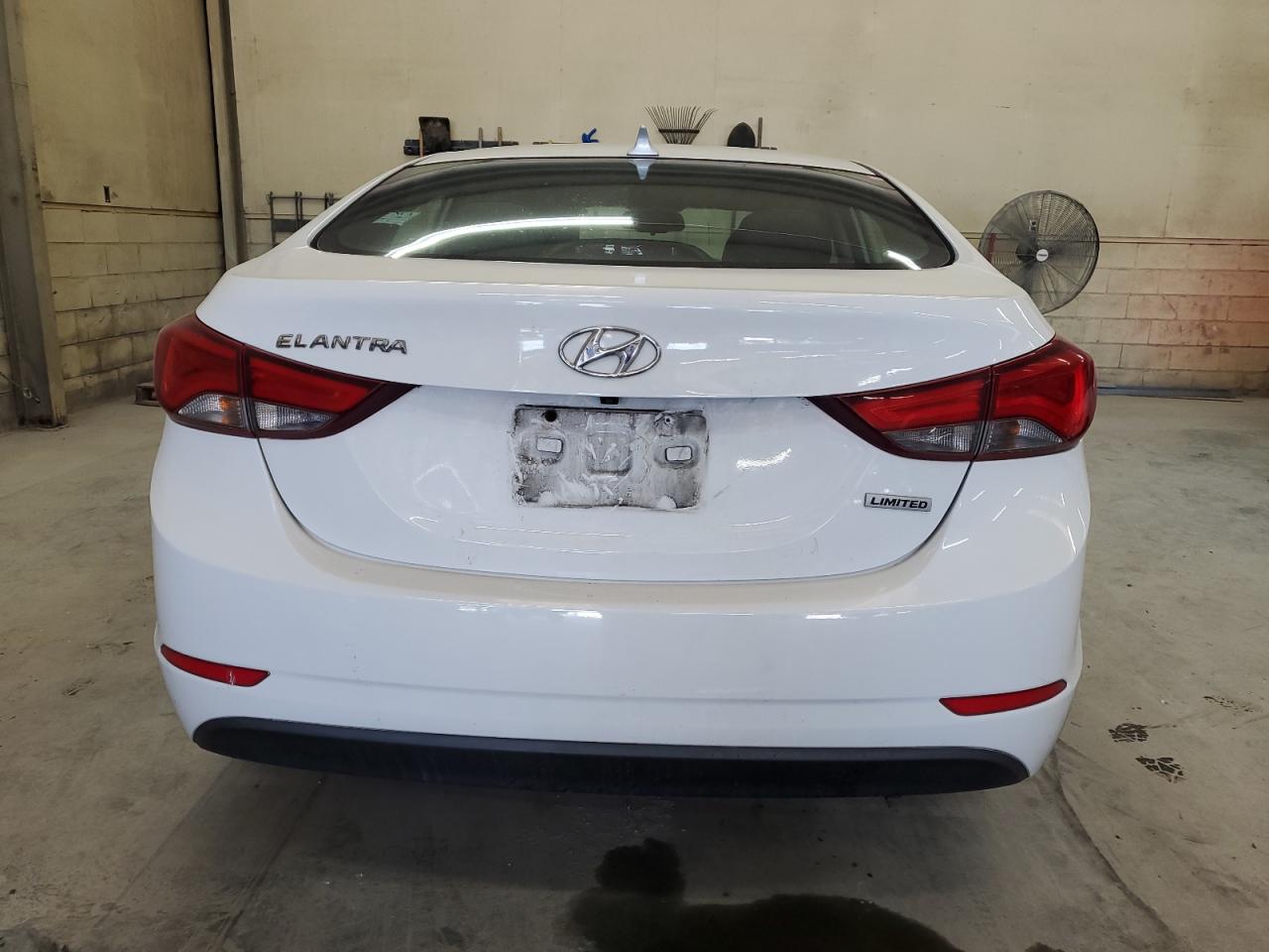HYUNDAI ELANTRA 2016 VIN 5NPDH4AE2GH735958 zdjęcie 6