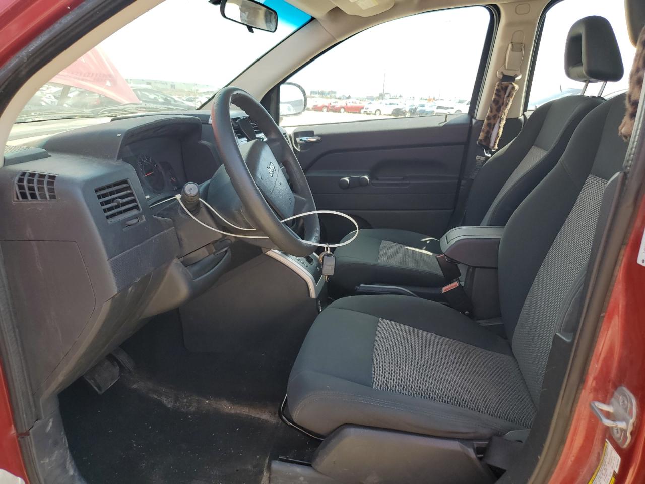 2008 Jeep Compass Sport VIN: 1J8FF47W08D524028 Lot: 62281395