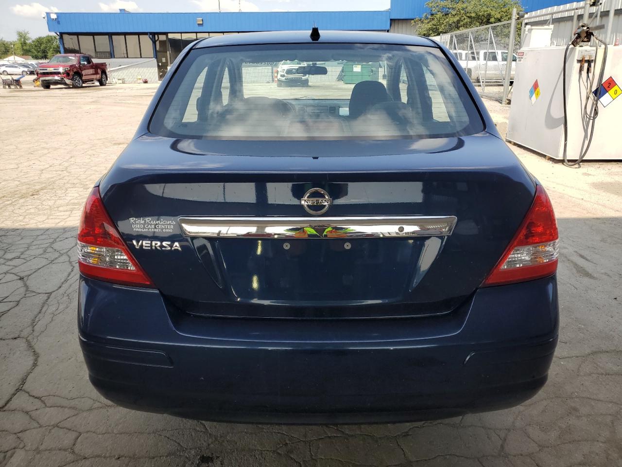 2011 Nissan Versa S VIN: 3N1BC1AP7BL402043 Lot: 60228645
