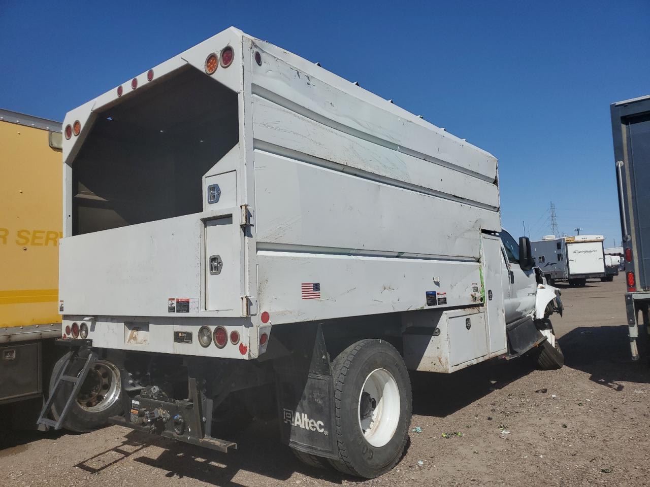 1FDNX7DC0PDF12810 FORD F750 2023
