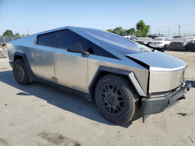  TESLA CYBERTRUCK 2024 Silver